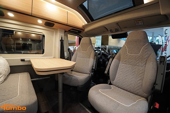 Malibu 640 LE GT Skyview, Stor kyl, Dieselpanna, 4000kg 2 of 18