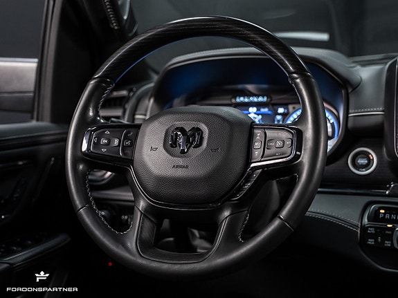 Dodge RAM 1500 18 of 30