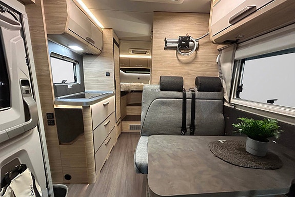 Knaus VAN TI PLUS 650 MEG Platinum Selection 4x4 AUTOMAT ALDE 13 of 30