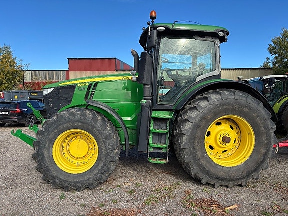 Traktor John deere 7250 R - 2014 GPS 2 of 5