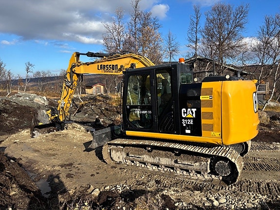 Grävmaskin CAT 312E 3 of 5