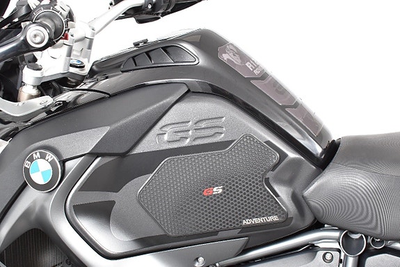 BMW R 1200 GSA Triple Black ABS Nyservad 8 of 18