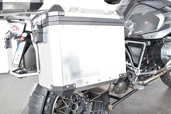 BMW R 1200 GSA Triple Black ABS Nyservad 14 of 18