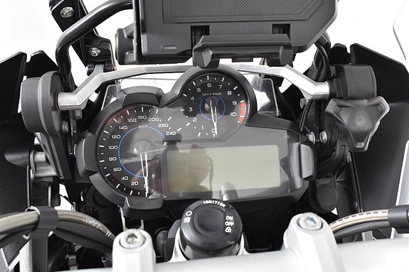 BMW R 1200 GSA Triple Black ABS Nyservad 7 of 18