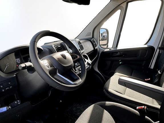 Peugeot Boxer 5 of 14