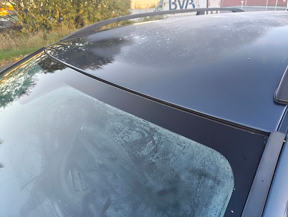 Volvo V70 3 of 10