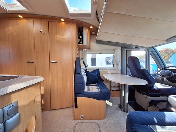 Adria Vision 707 SG Tvärbädd, Solcell 2 of 19
