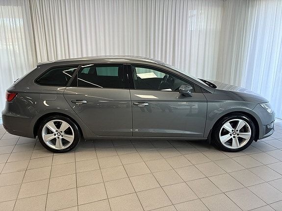 Seat Leon 2 of 11