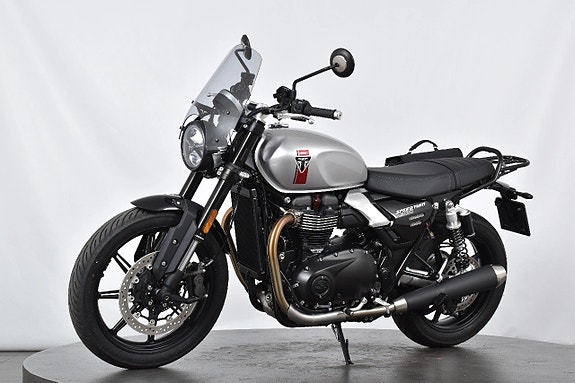 Triumph Speed Twin 900 ABS Mycket fint skick 3 of 18