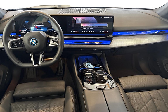 BMW 530e 8 of 18
