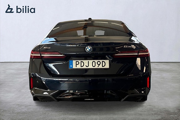 BMW 530e 4 of 18