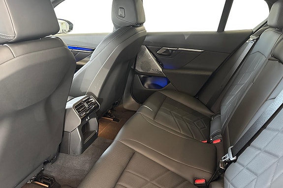 BMW 530e 11 of 18