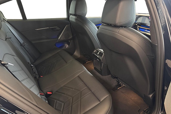 BMW 530e 7 of 18