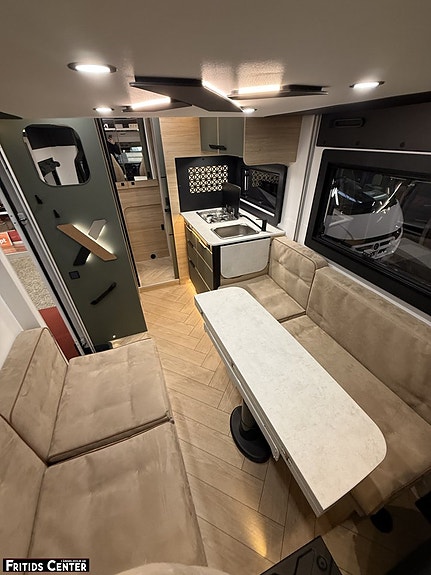 Challenger Challenger X260 Open Edition M27 6 of 19