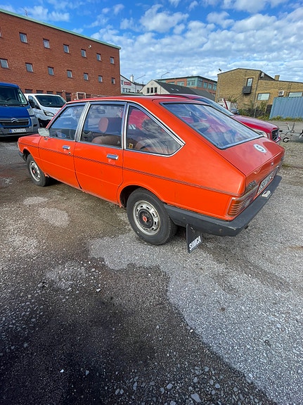 Simca 1307 3 of 13