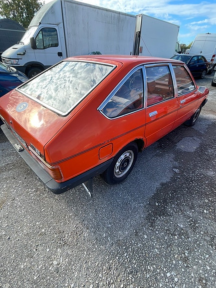 Simca 1307 6 of 13