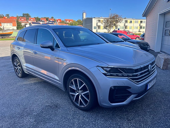 Volkswagen Touareg 8 of 11