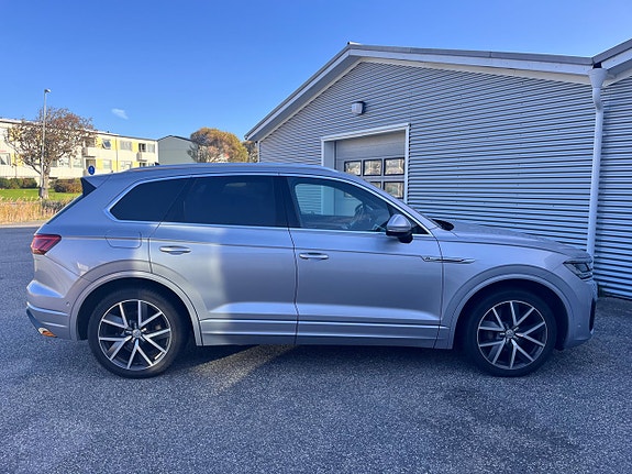 Volkswagen Touareg 9 of 11