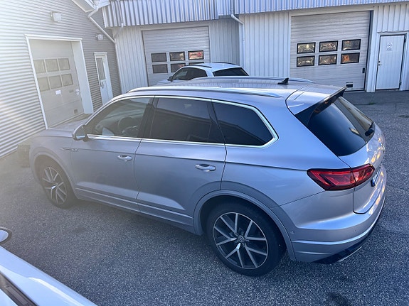 Volkswagen Touareg 6 of 11