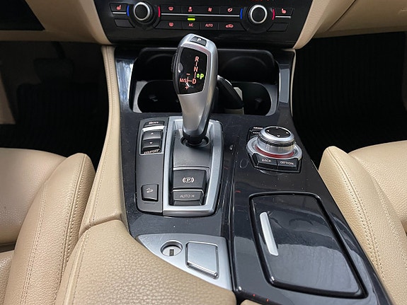 BMW 520d 13 of 19