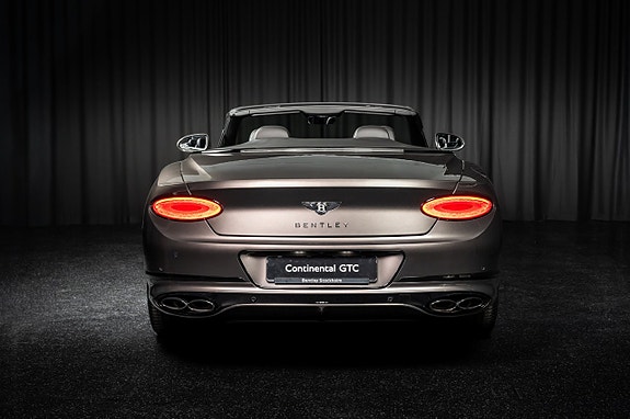 Bentley Continental GTC 9 of 30
