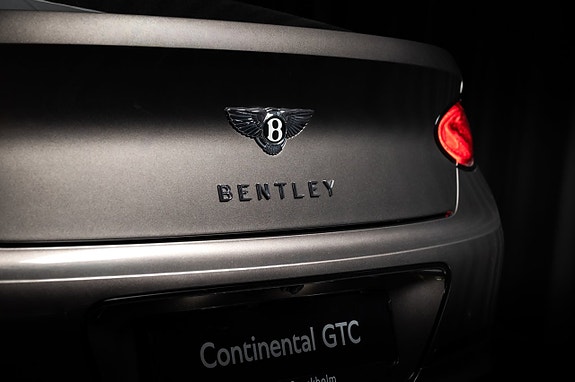 Bentley Continental GTC 18 of 30