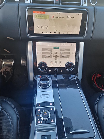 Land Rover Range Rover 9 of 26