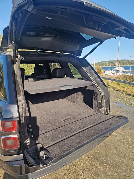 Land Rover Range Rover 5 of 26