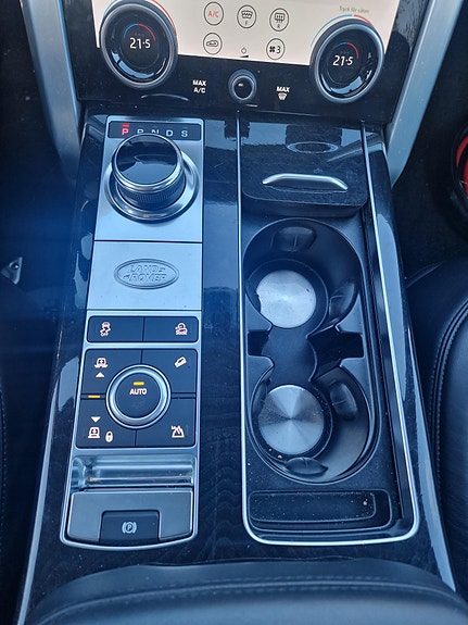Land Rover Range Rover 7 of 26