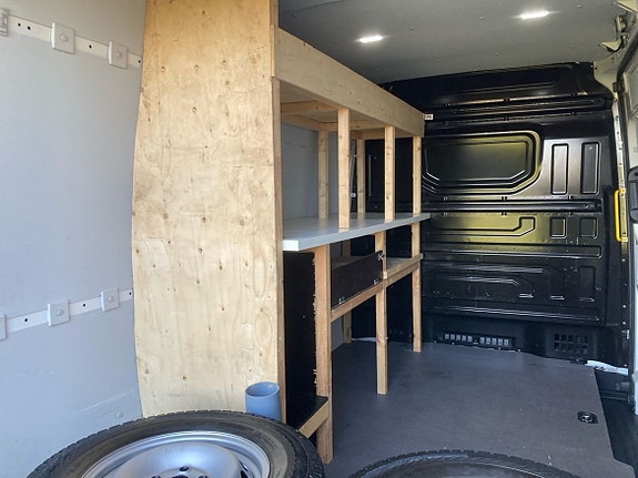 Volkswagen Crafter 35 11 of 15