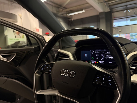 Audi Q4 e-tron 27 of 30