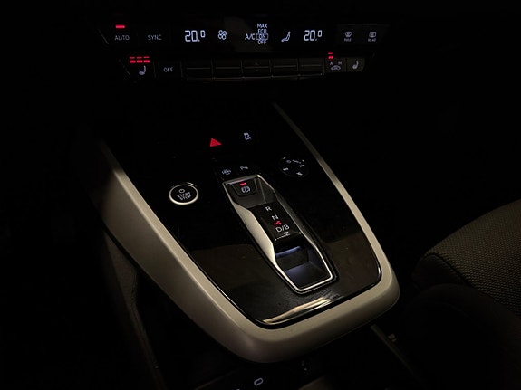 Audi Q4 e-tron 28 of 30