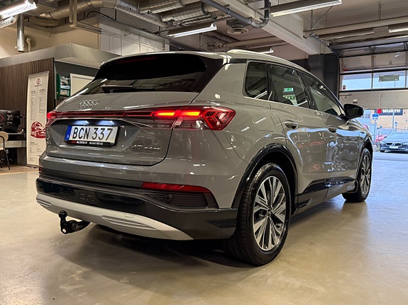 Audi Q4 e-tron 9 of 30