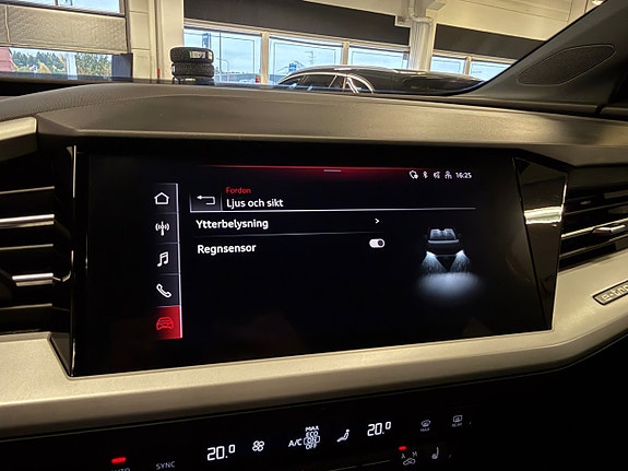 Audi Q4 e-tron 23 of 30