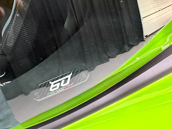 Lamborghini Huracan 9 of 14
