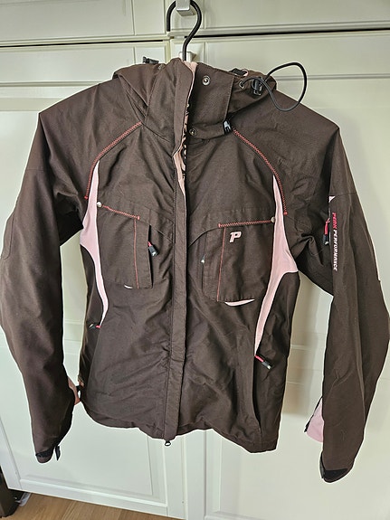 Product image 1 of 6