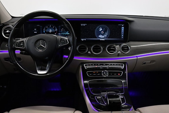 Mercedes-Benz E 220 d 11 of 27