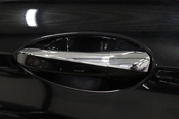 Mercedes-Benz E 220 d 14 of 27