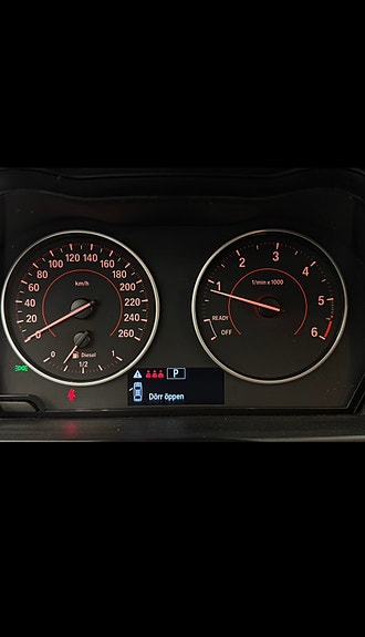 BMW 118d 9 of 15