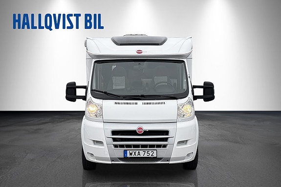 Bürstner 660 Nexxo 2 of 24