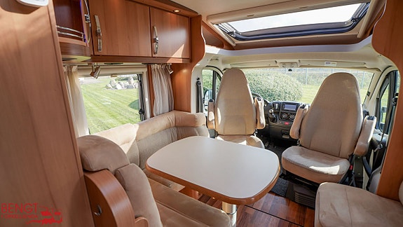 Hymer T 674 CL BIANCO-LINE | Långbäddar | Dragkrok I KAMPANJ 18 of 21
