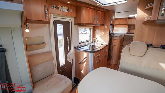 Hymer T 674 CL BIANCO-LINE | Långbäddar | Dragkrok I KAMPANJ 7 of 21
