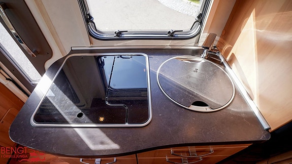 Hymer T 674 CL BIANCO-LINE | Långbäddar | Dragkrok I KAMPANJ 11 of 21