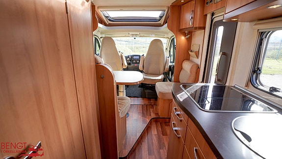 Hymer T 674 CL BIANCO-LINE | Långbäddar | Dragkrok I KAMPANJ 17 of 21