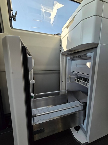 Volkswagen Grand California 600 12 of 18