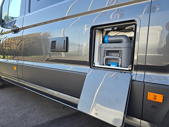 Volkswagen Grand California 600 15 of 18
