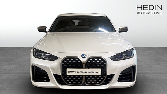 BMW M440i 8 of 11