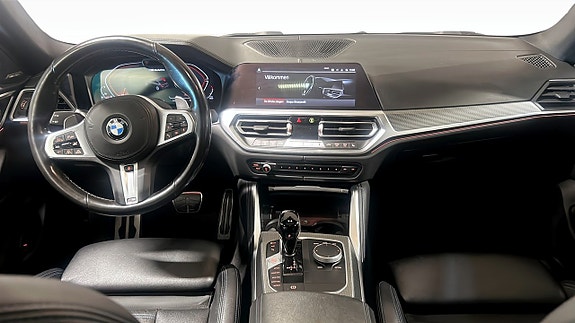 BMW M440i 4 of 11