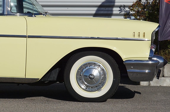 Chevrolet Bel Air 11 of 30