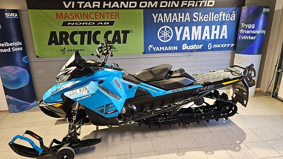 Ski-doo Summit SP 146" 600R E-tec 2 of 2